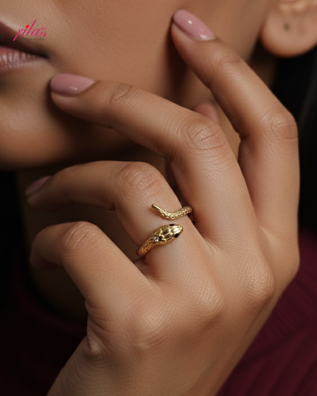 Classic Gold Band with Subtle Curve Luxury Ring