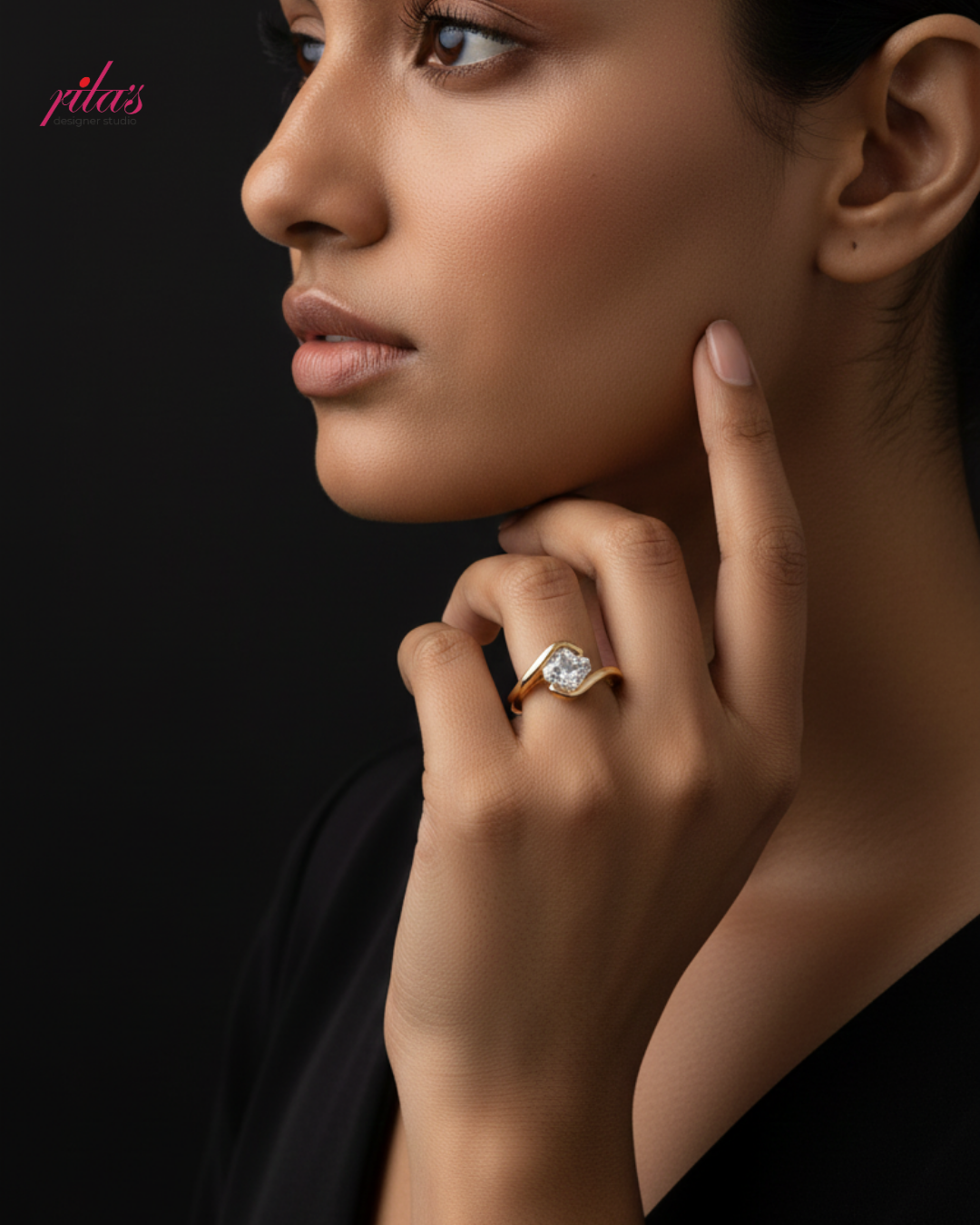 Classic Solitaire Style Gold Luxury Ring