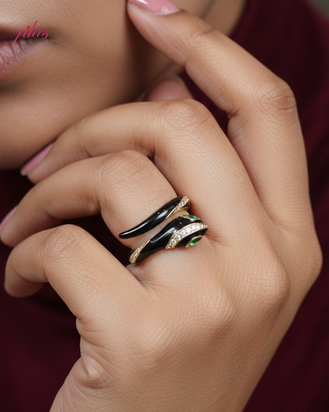 Premium Criss-Cross Designer Gold Ring