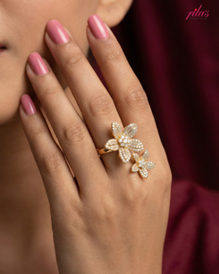 Floral Radiance Gold Ring